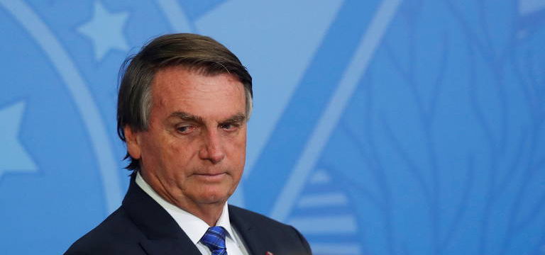 Bolsonaro tenta se afastar de Roberto Jefferson : r/brasil