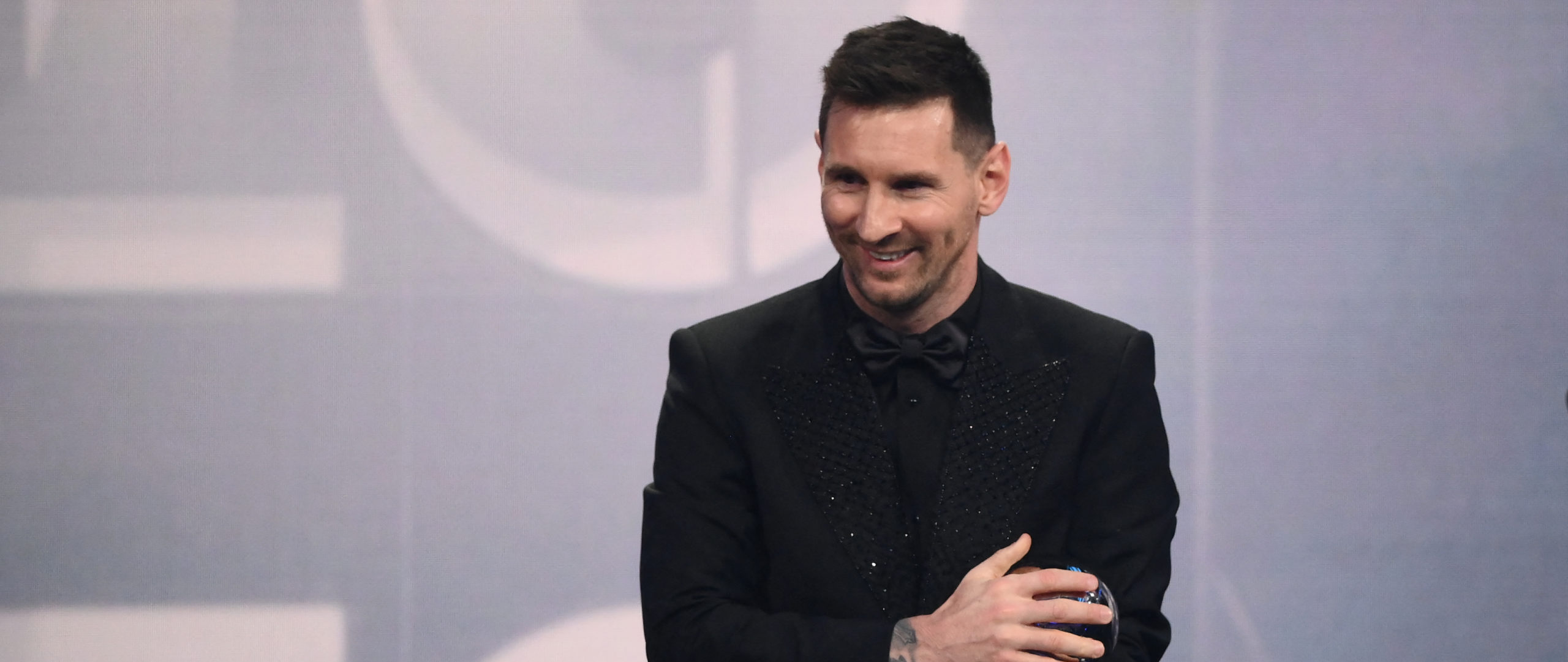 Messi é eleito o melhor jogador do mundo pelo prêmio Fifa The Best