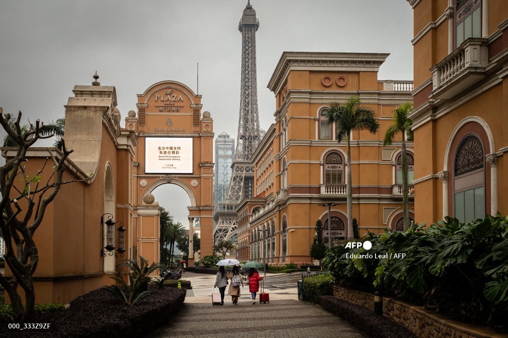 澳門 經濟 賭場 賭收 博彩收入 遊客 博彩 Macau economia economy turismo hotel casino jogo gaming gambling GGR