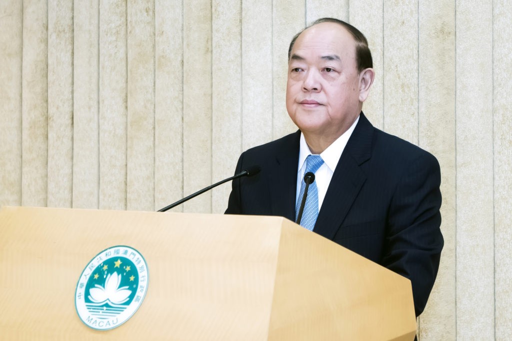 行政長官 澳門 賀一誠 Ho Iat Seng Chefe do Executivo Chief Executive of Macau