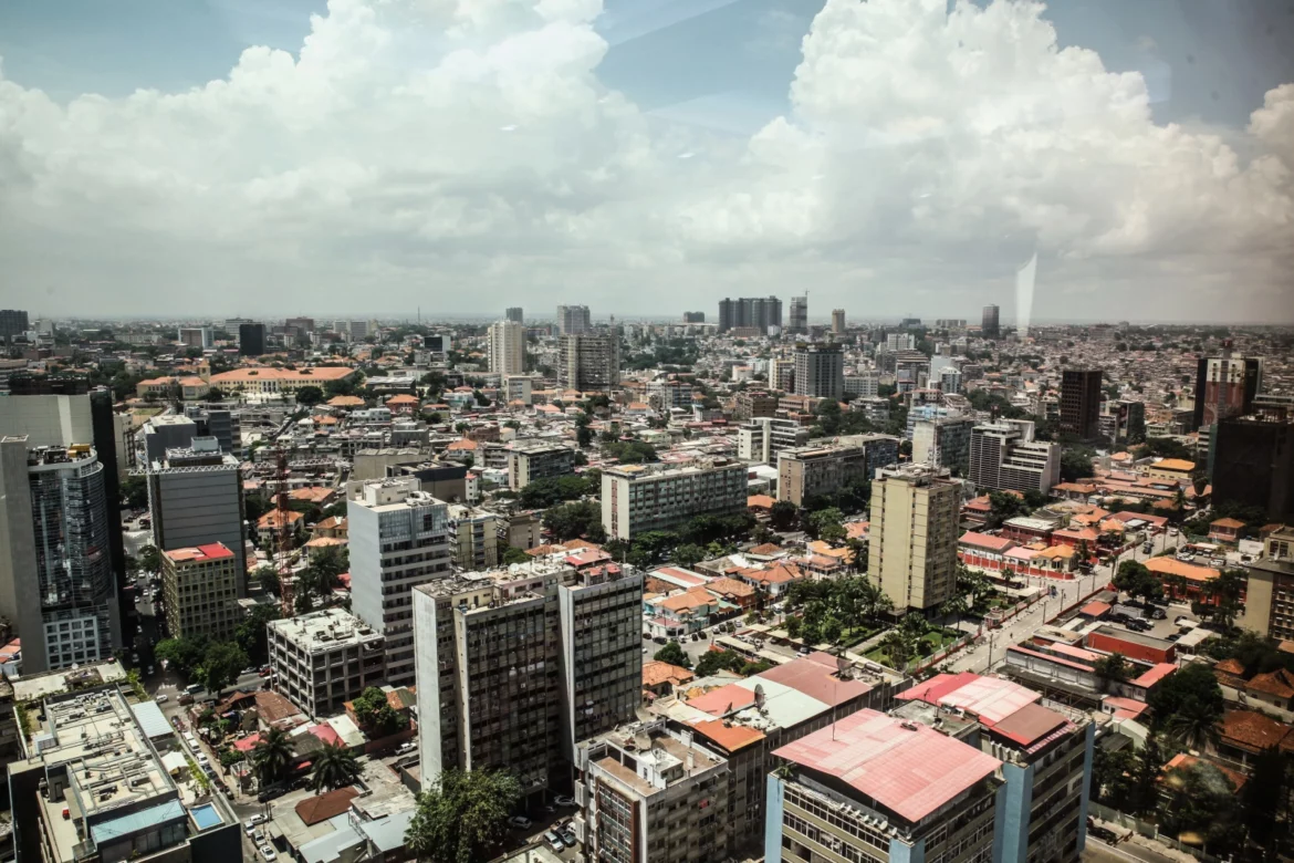 Angola desigualdades