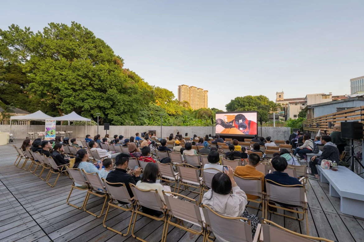 Outdoor Screening of the Film Festival between China-PsC-Macau-IC