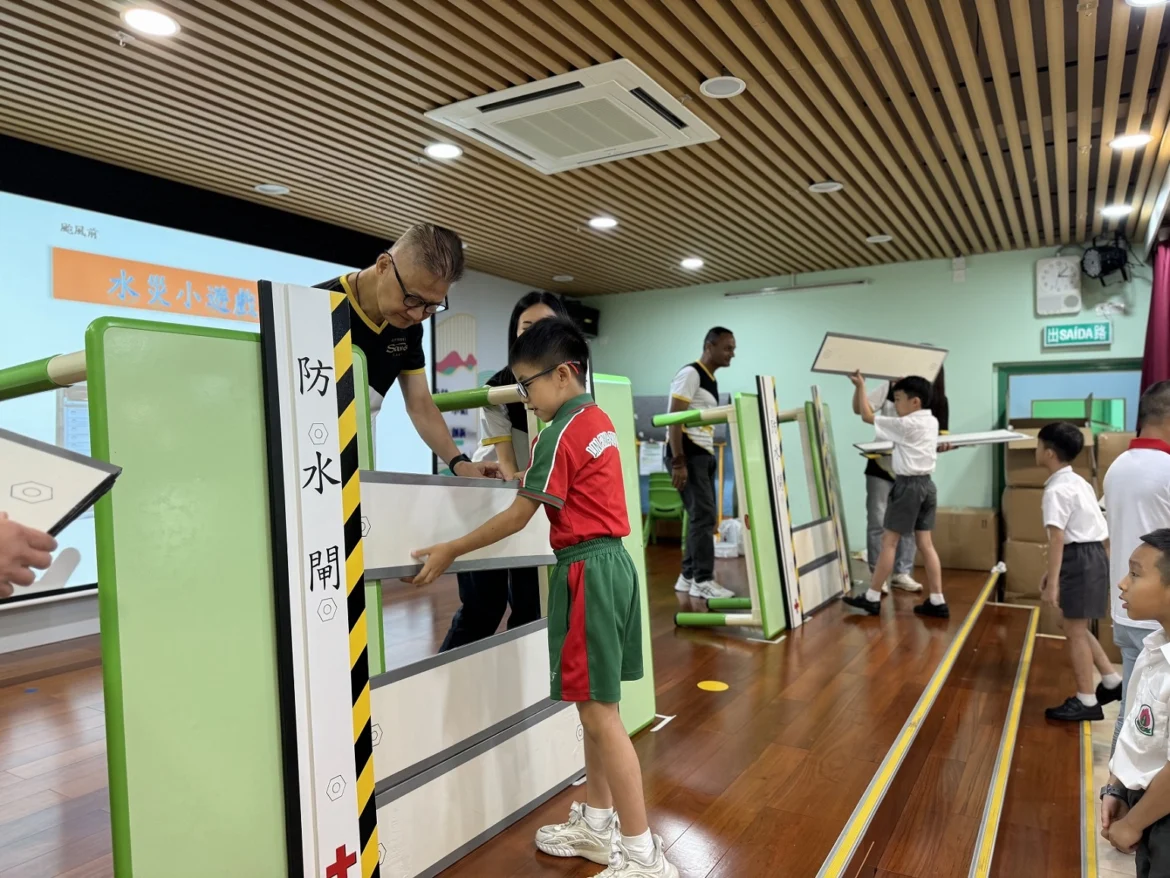 Sands-Disaster Prep Prog-05