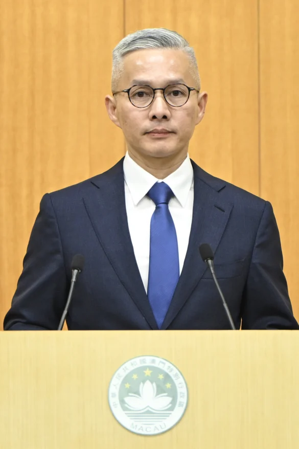 Secretário para a Economia e Finanças do VI Governo da RAEM, Tai Kin Ip