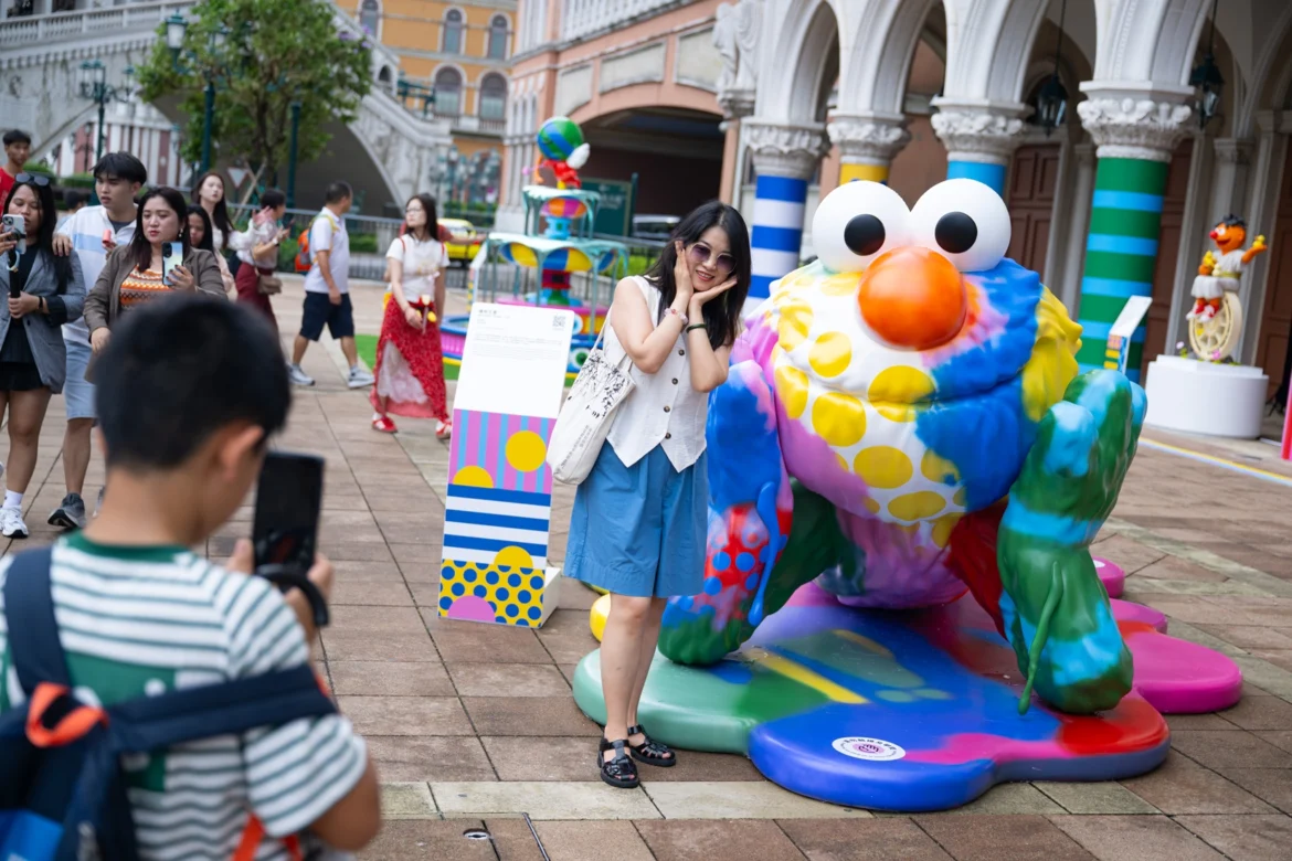 Sands-SUP-Art Macao-01-credits-by-Sands China