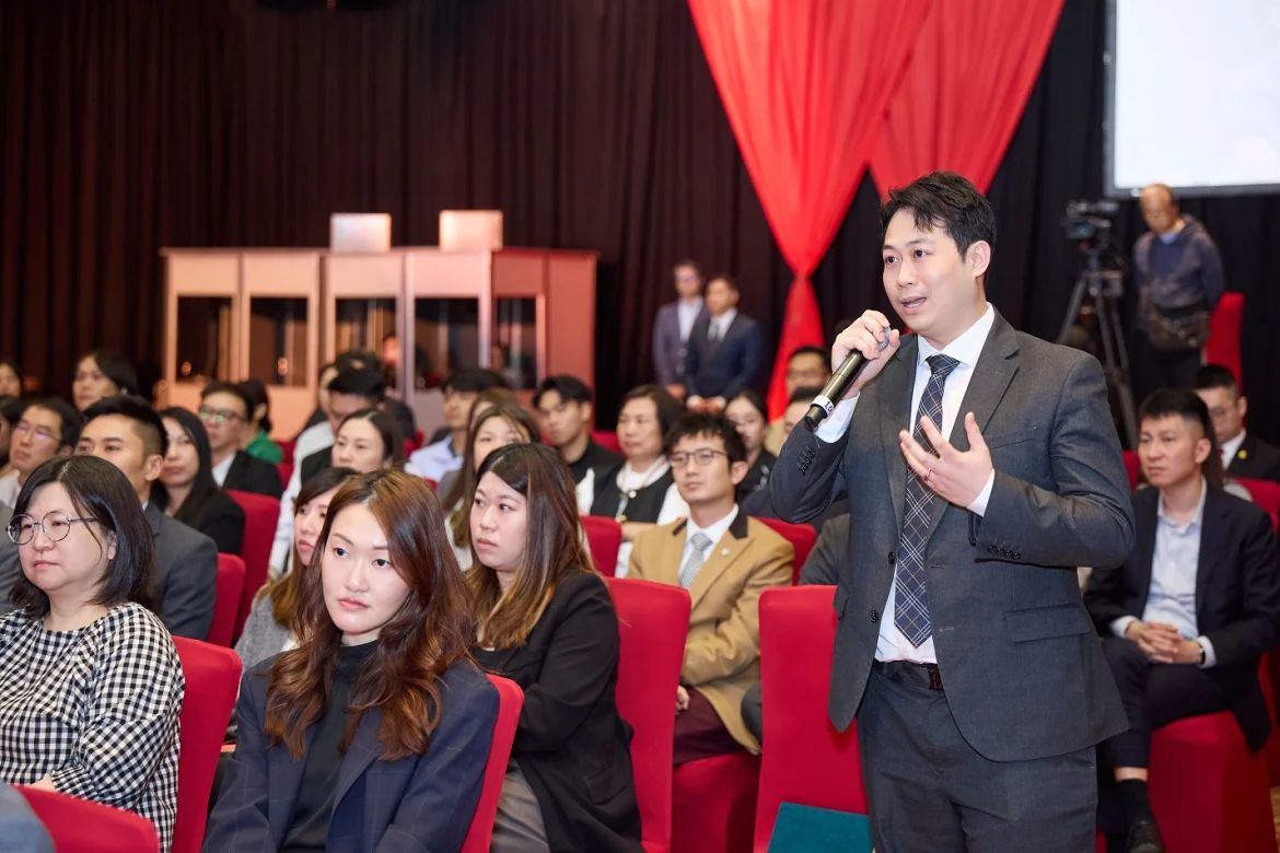 Sands-Sharing on NPC CPPCC-05