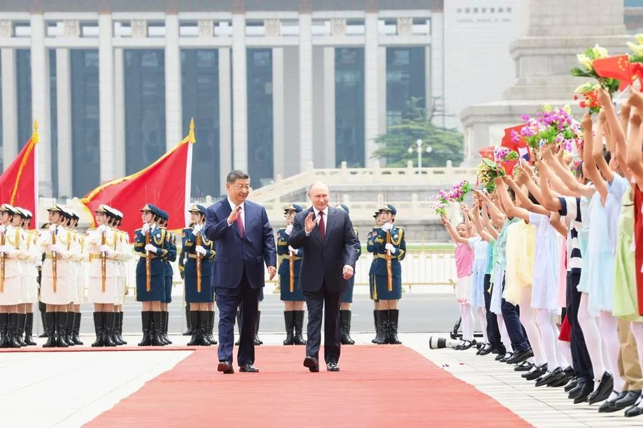 putin-china-welcome-ceremony-by-xinhua