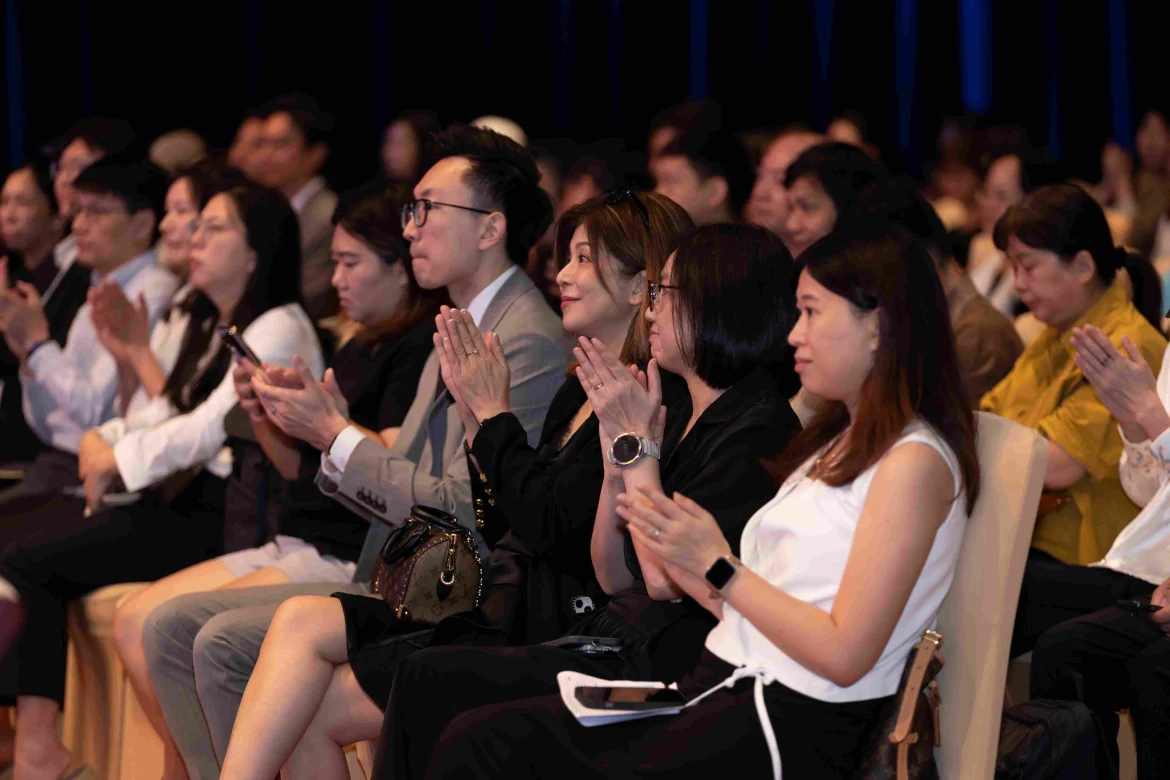 Sands China -Quality Retail Service – 4